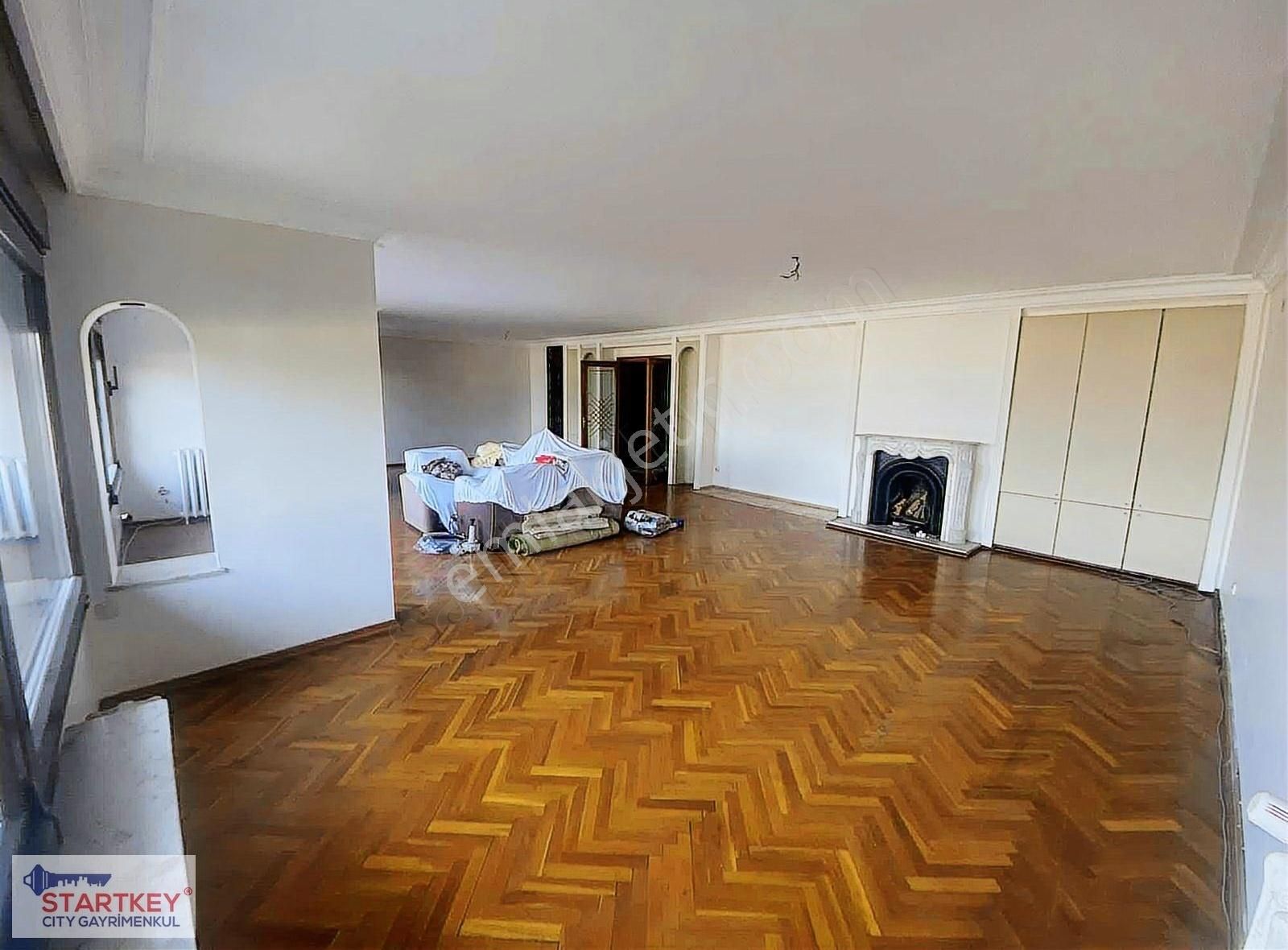 Göztepe'de Satılık Muhteşem 4+1 Yalı Dairesi - Görsel 11