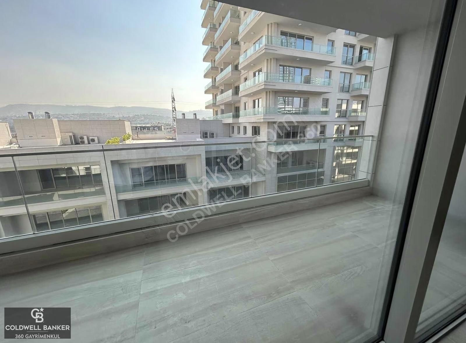 Megapol'de Yatay Bloklarda Satılık 3+1 Daire - Görsel 9