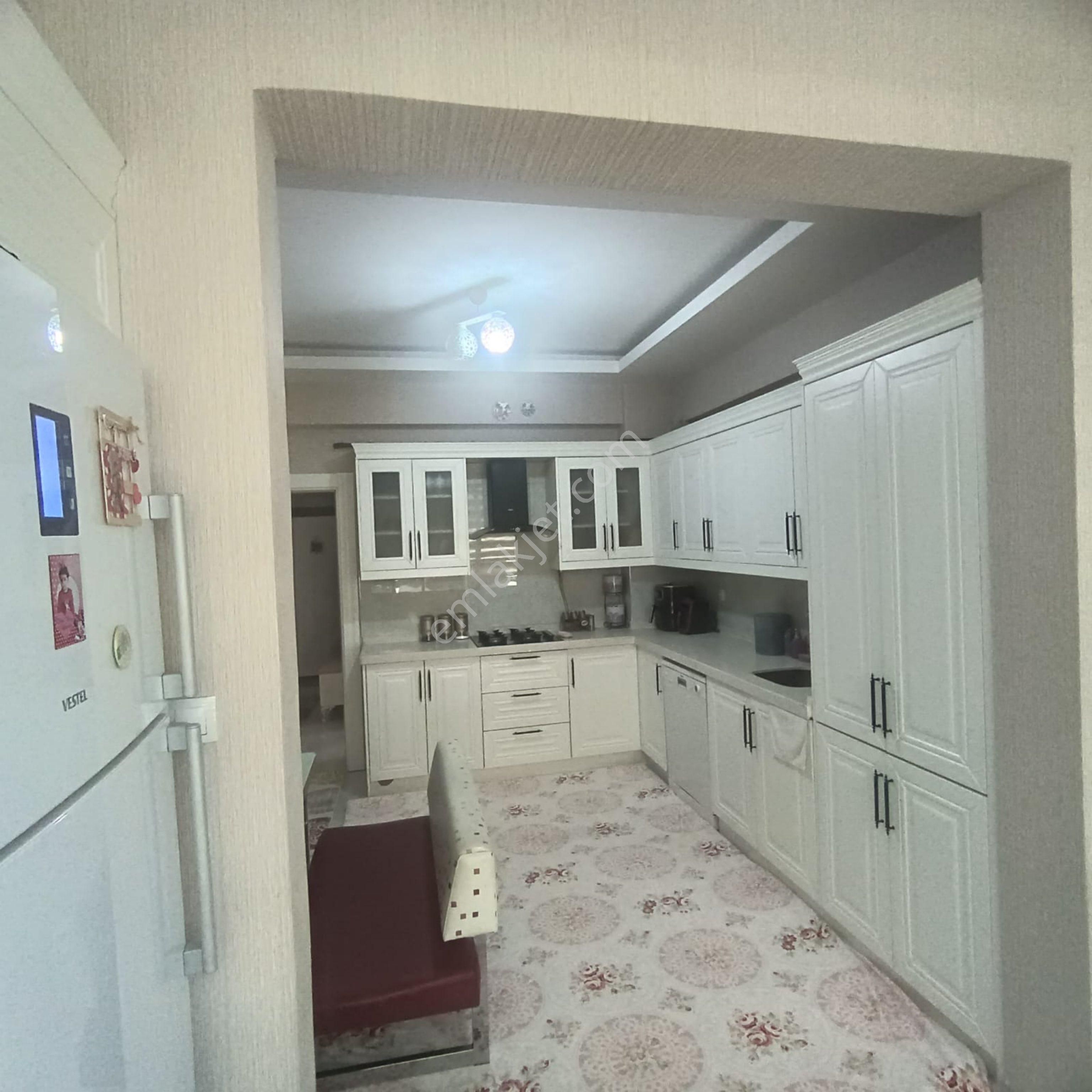 ‼️büyük Fırsat İbni Sinada Şehir Hastanesi Yanı İskanlı Hasarsız 3.5+1 - Görsel 4