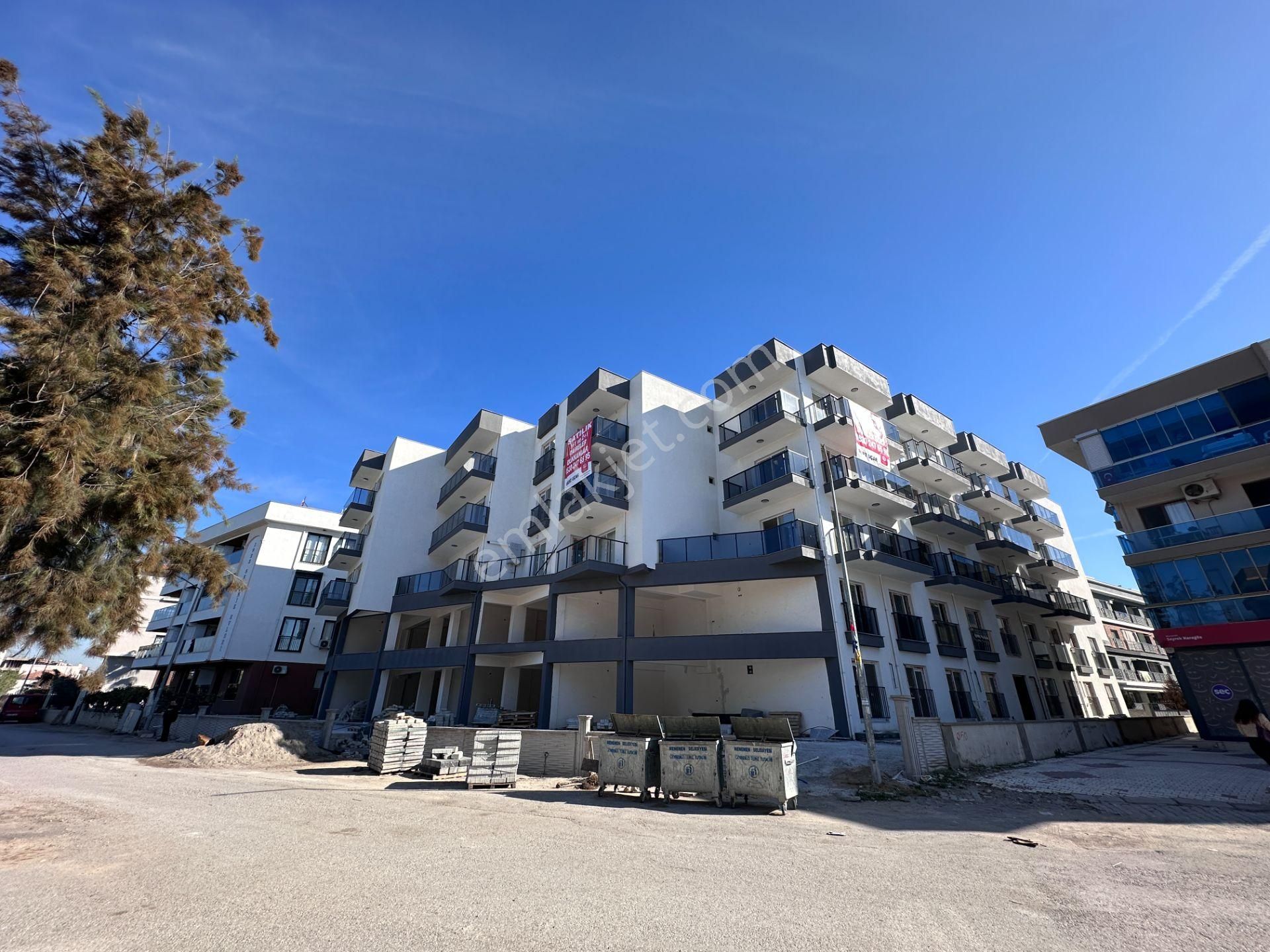 Mert Uçar'dan Satılık Seyrek Merkez De Sıfır 1+1 Daireler