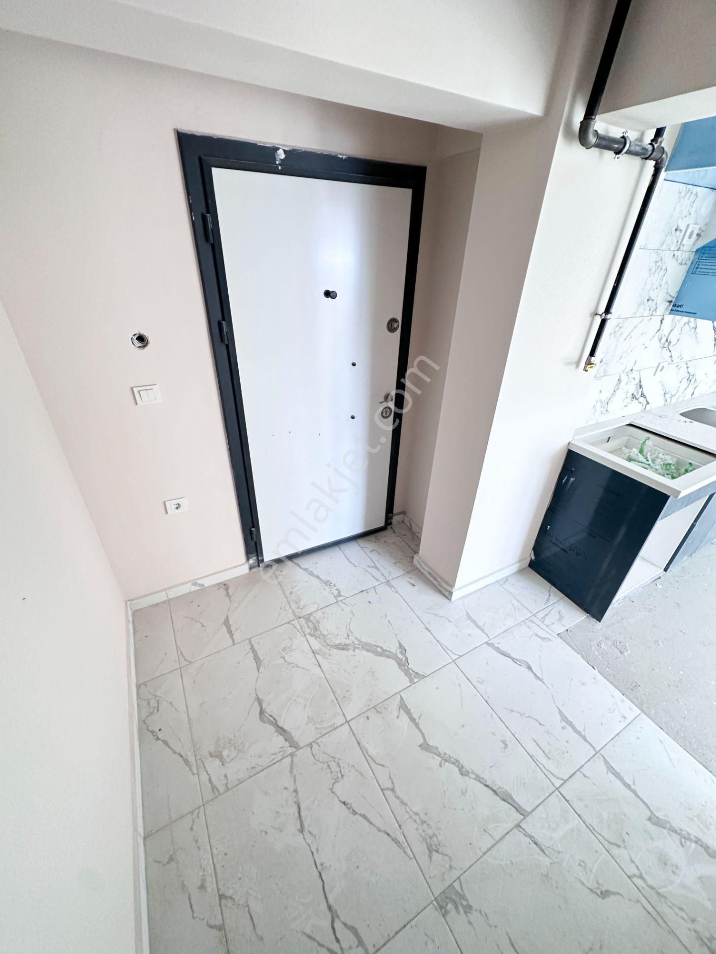 Mert Uçar'dan Satılık Seyrek Merkez De Sıfır 1+1 Daireler - Görsel 10