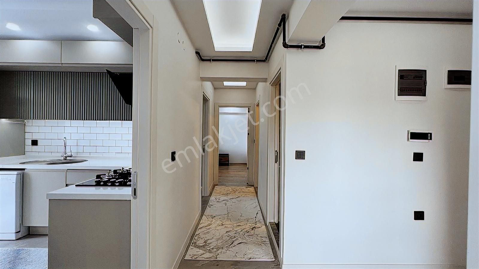 Menemen Koyunderede Satılık Daire 3+1 Havuzlu Lüks Sitede - Görsel 26