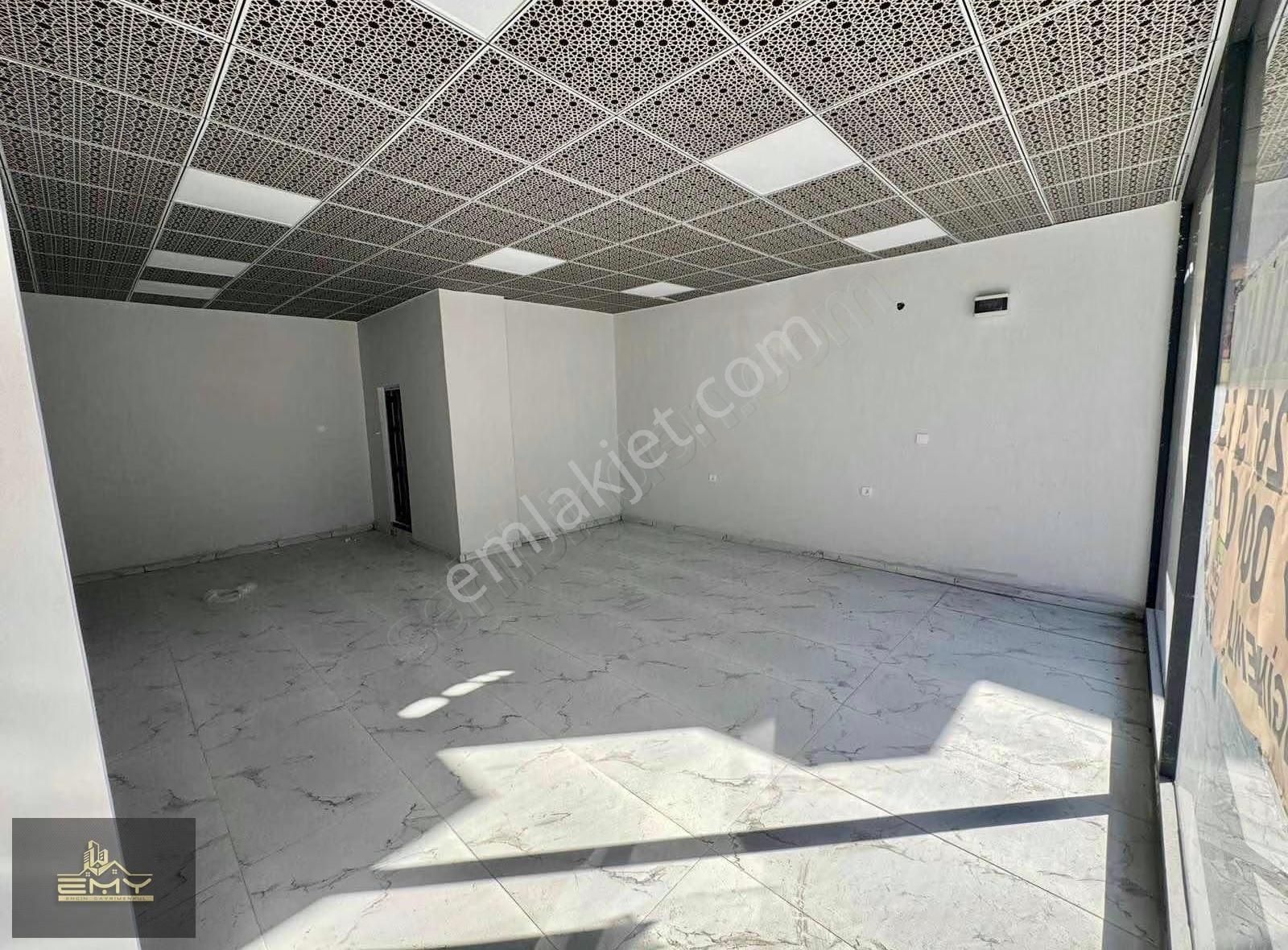Engin Emlaktan Osmangazi Cadde Üzeri Full Yapılı Dükkan