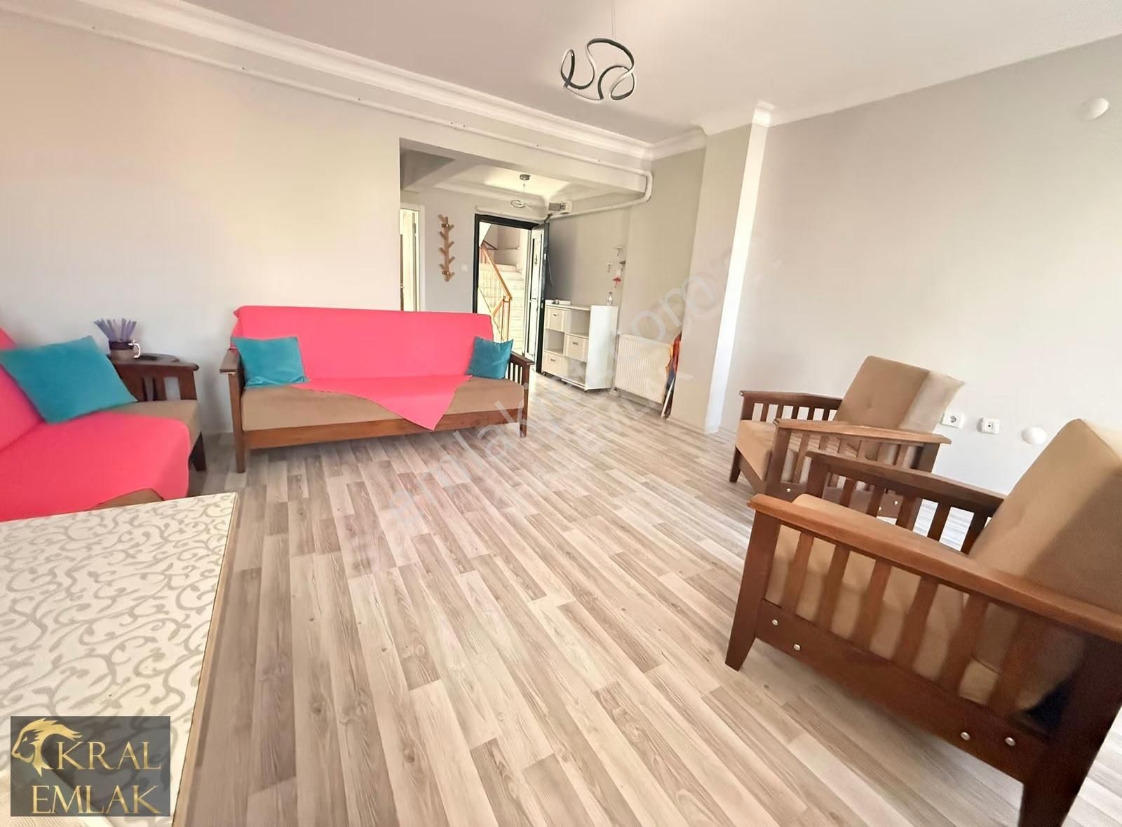 Ayazlı Mahallesinde Deniz Manzaralı Satılık 3+1 Dubleks Daire - Görsel 12