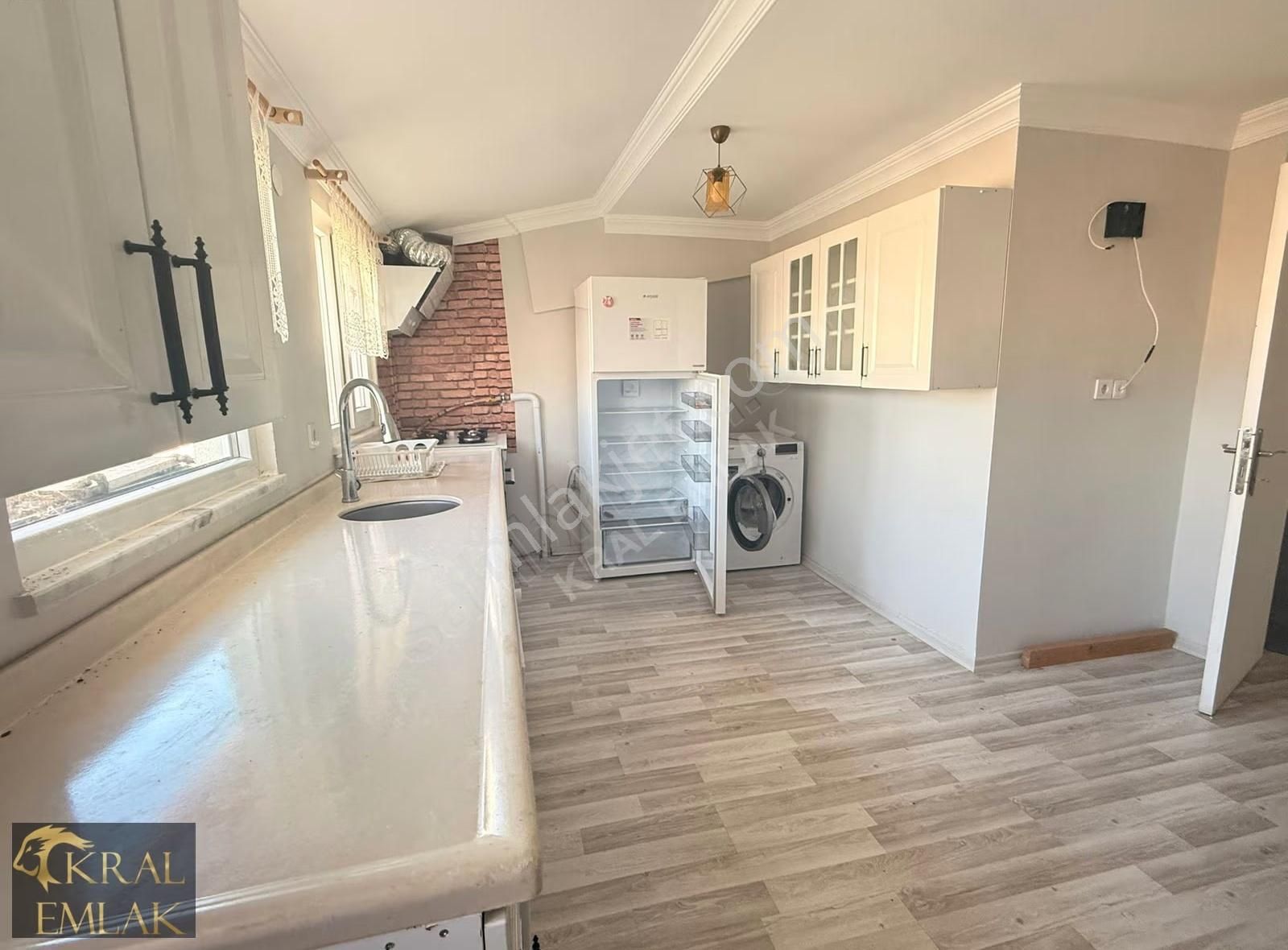 Ayazlı Mahallesinde Deniz Manzaralı Satılık 3+1 Dubleks Daire - Görsel 8