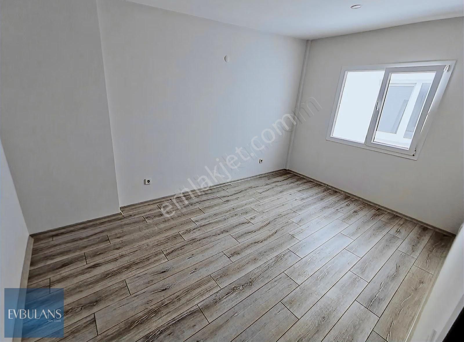 Girne Caddesi Paraleli Merkezi Konum 185 M2 3+1 Lüx Dub. Daire - Görsel 2