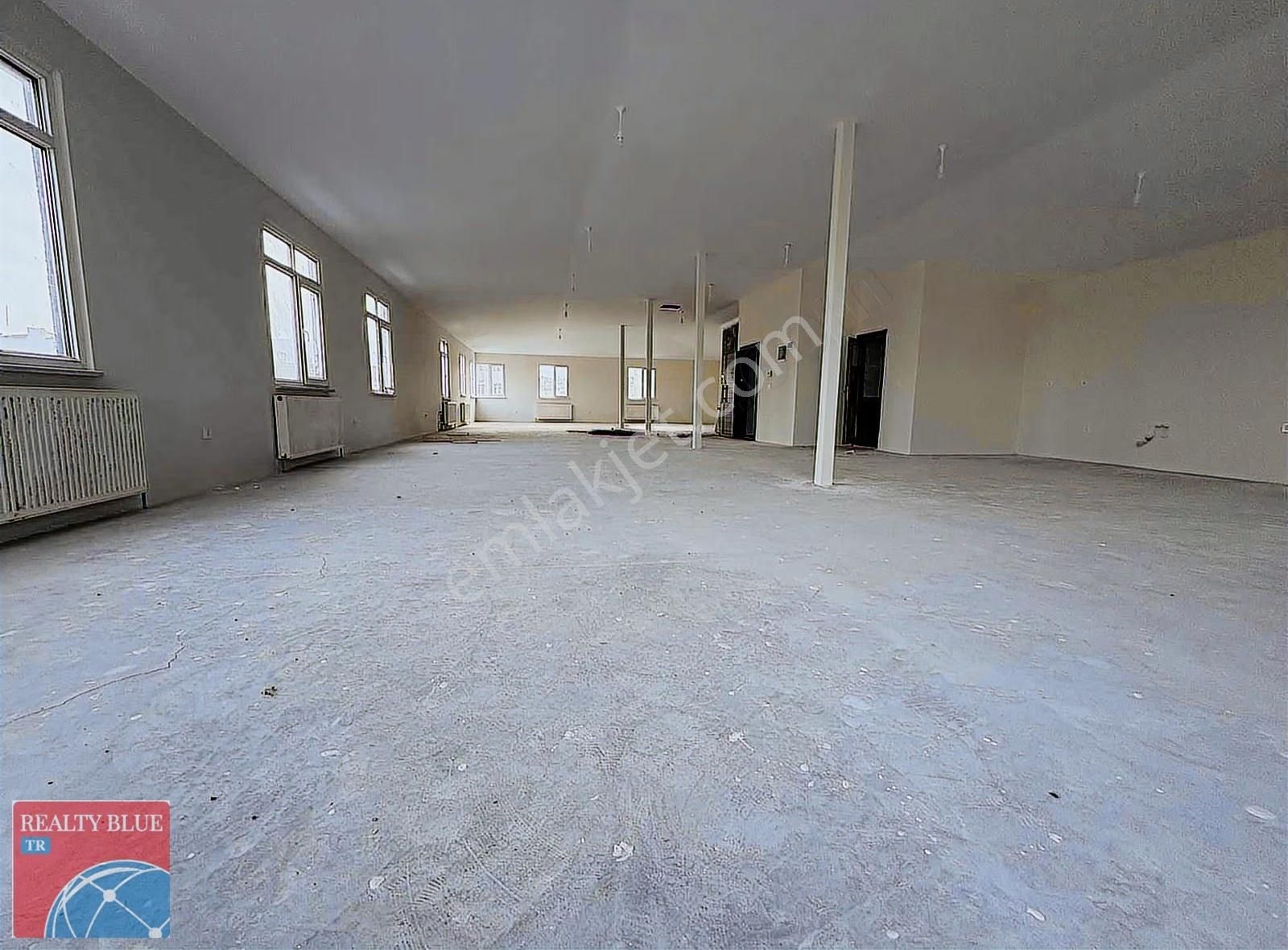 Ataşehir Ferhatpaşa Kiralık Depo - Görsel 3