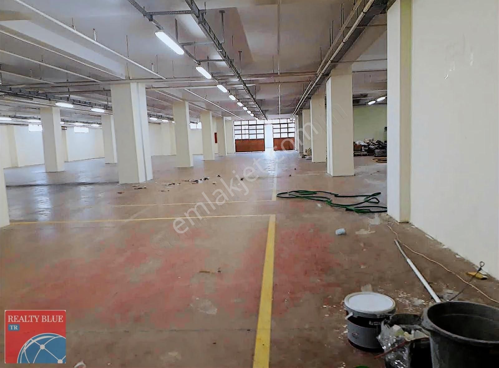 Sultanbeyli 'de 2000m2 Tek Parça Depo - Görsel 2