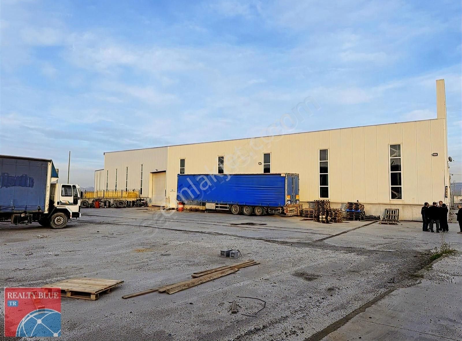 Kocaeli Gebze'de Kiralık 10.000 M2 Depo & Fabrika - Görsel 8