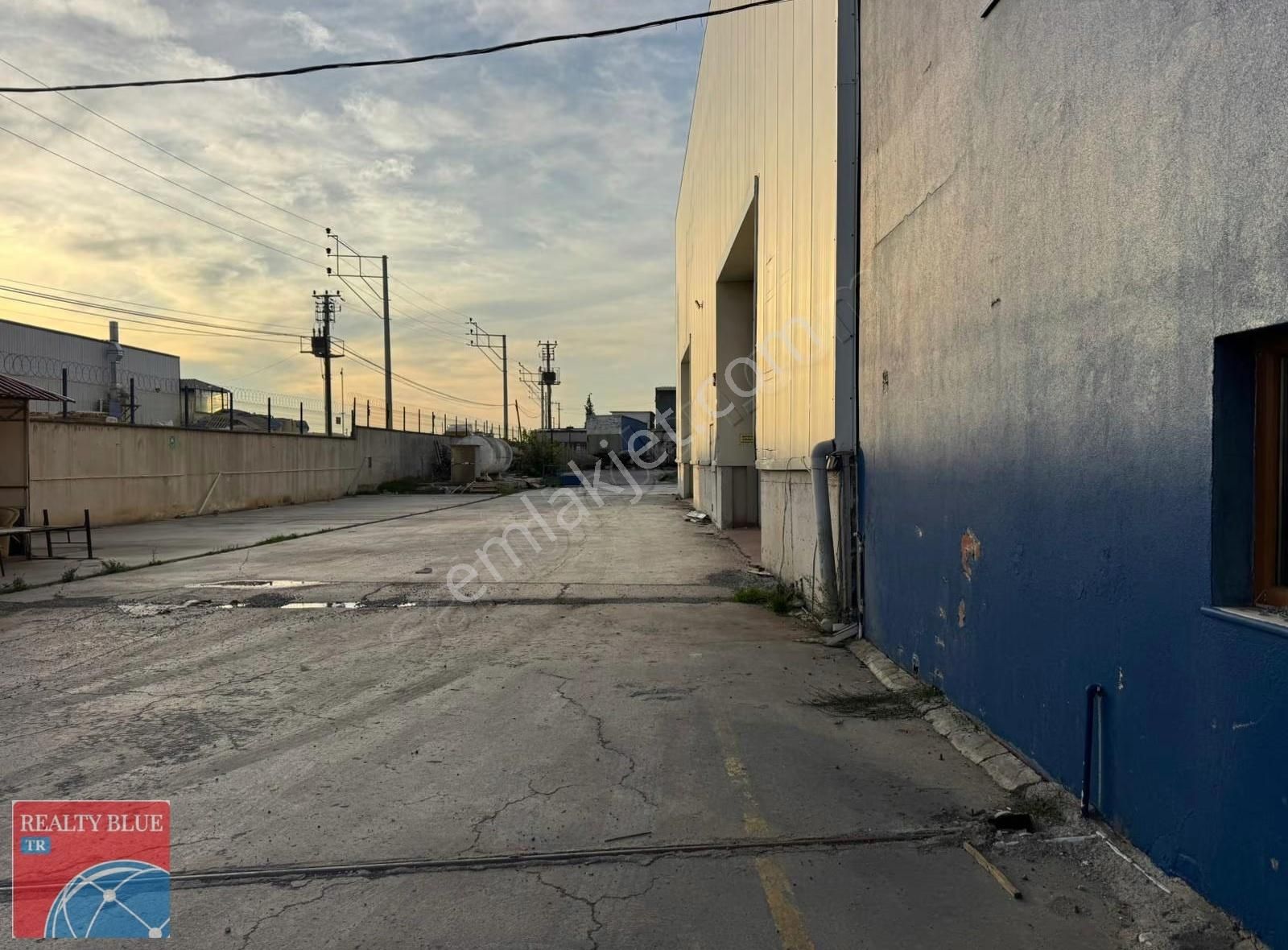 Kocaeli Gebze'de Kiralık 10.000 M2 Depo & Fabrika - Görsel 10