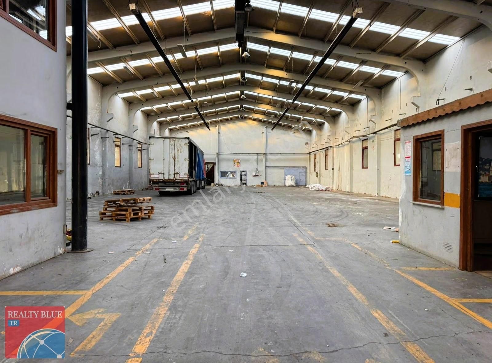 Kocaeli Gebze'de Kiralık 10.000 M2 Depo & Fabrika - Görsel 9