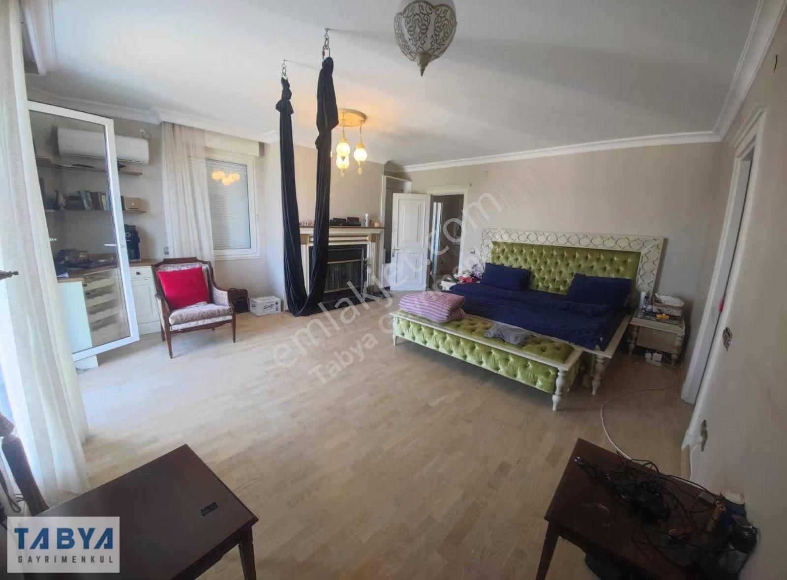 Zekeriyaköy'de Müstakil 8+2 Kiralık Villa - Görsel 35