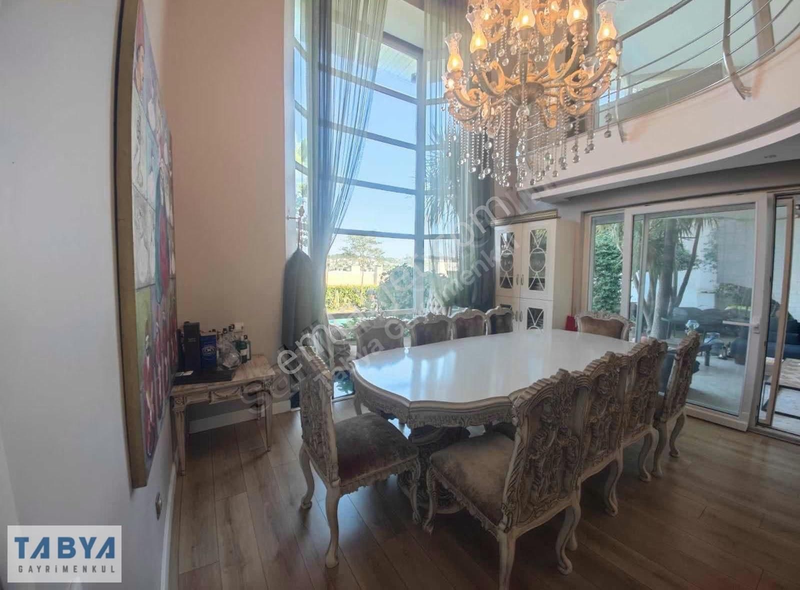 Zekeriyaköy'de Müstakil 8+2 Kiralık Villa - Görsel 31