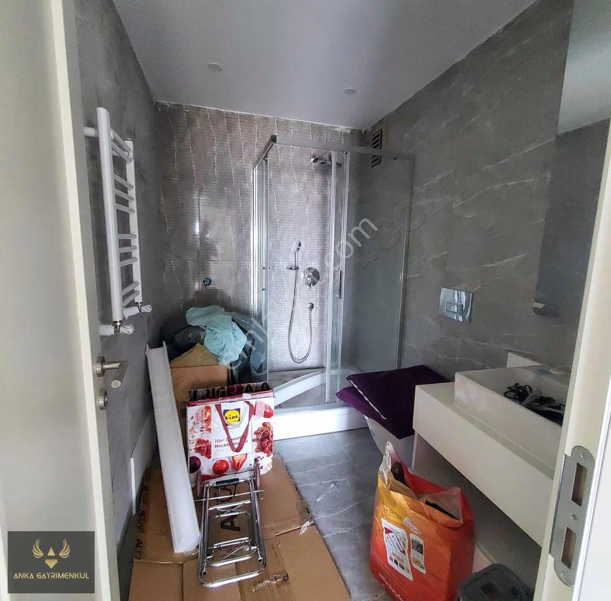 2 + 1 Satılık Daire Kiracı Siz Açık Manzaralı - Görsel 11