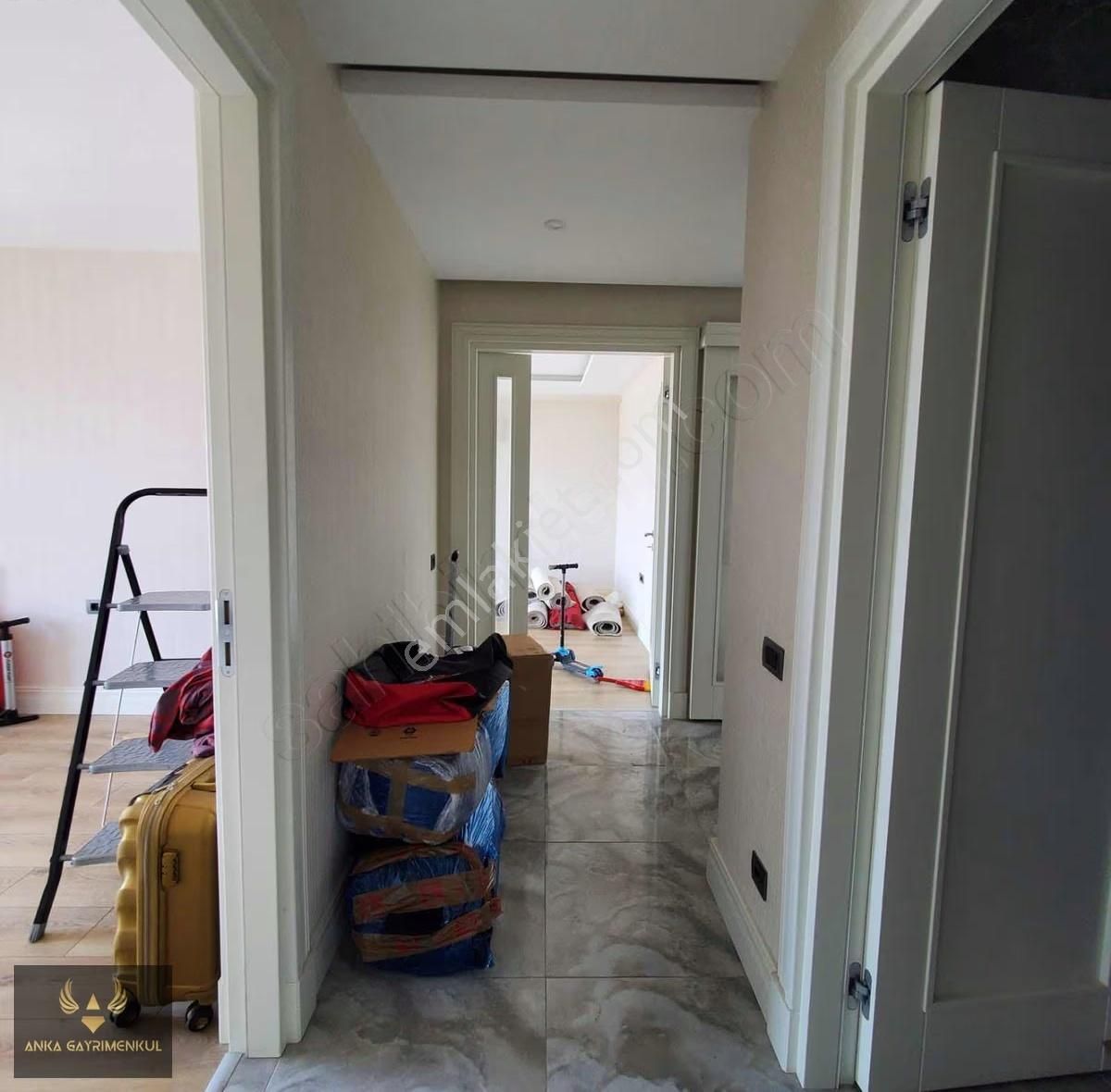 2 + 1 Satılık Daire Kiracı Siz Açık Manzaralı - Görsel 3