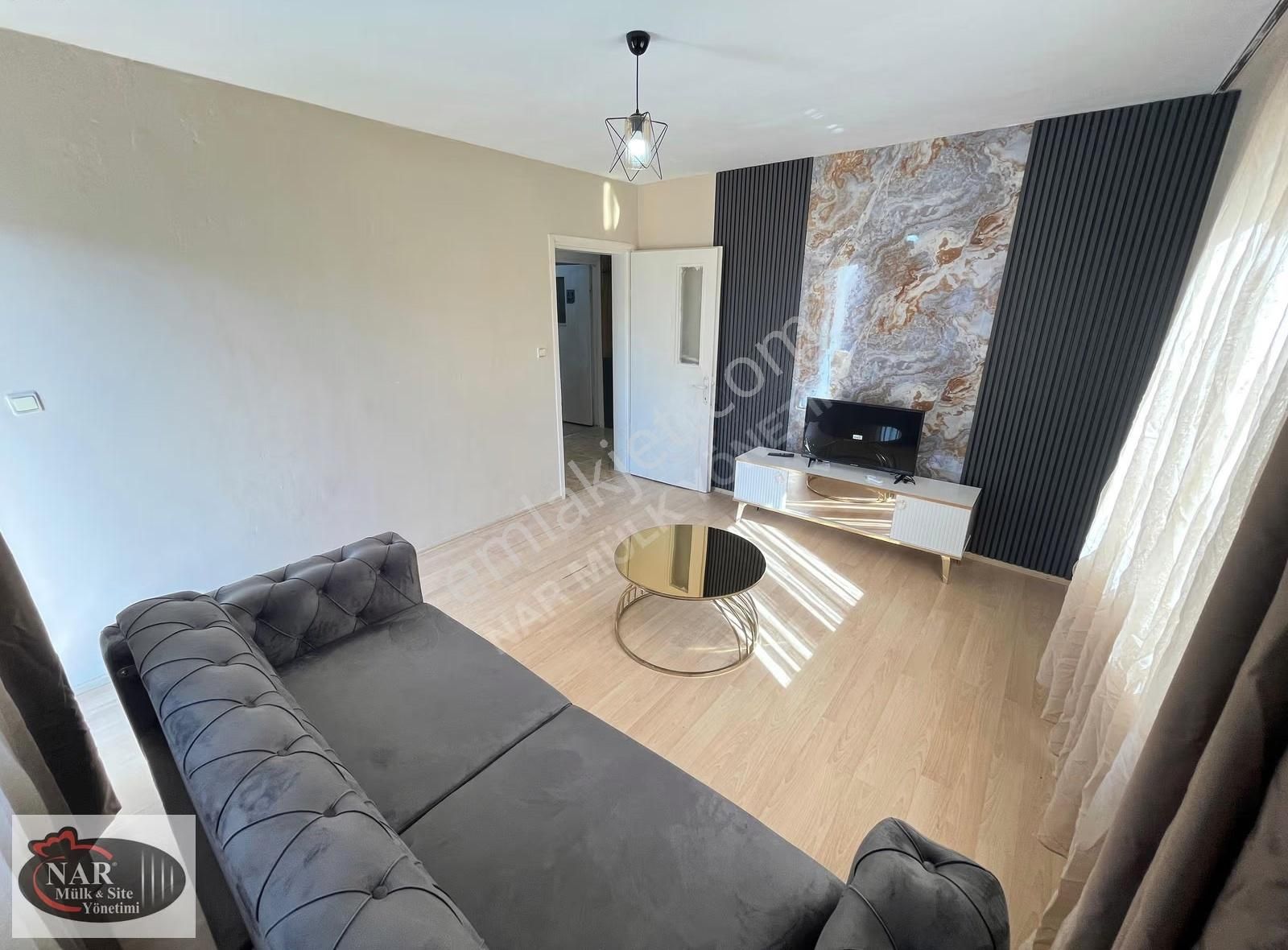 Nar Yönetim'den Yerleşim'de 1+1 Ayrı Mutfak Eşyalı Kiralık Daire
