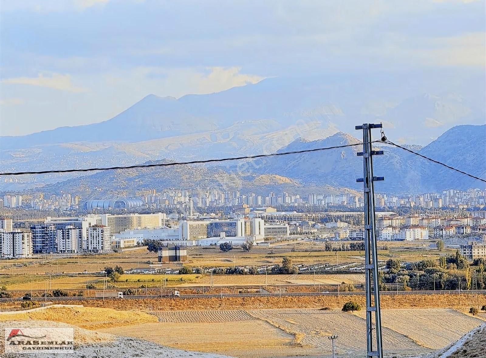 Nuh Naci Yazgan Üniversitesi Yakını Acill Satılık Bağ Evi - Görsel 23
