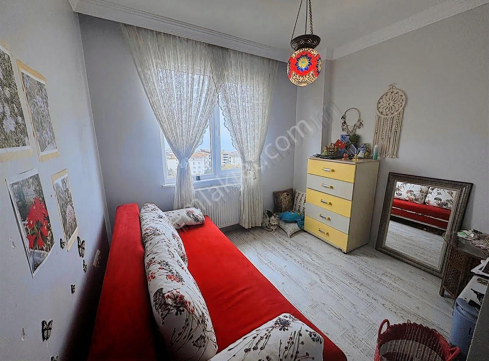 Tema Emlaktan 100.yılmah Eşyalı Teraslıdubleks Satılık 3+1 Daire - Görsel 10