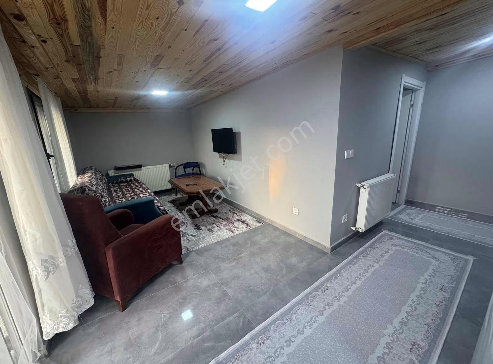 Tema Emlaktan Hürriyet Mah Kullanışlı Kiralık Eşyalı 1+1 Daire - Görsel 13