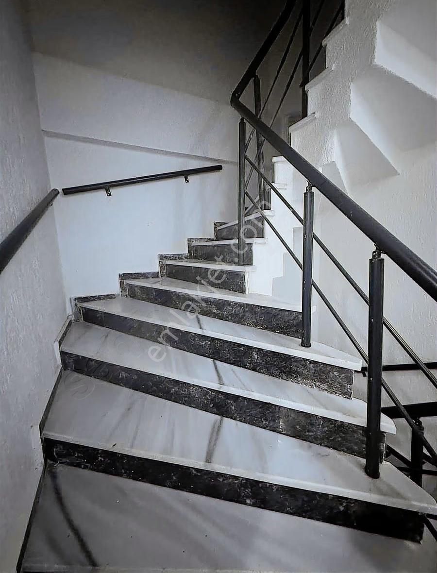Tema Emlaktan Çınarlı Mah Sıfır 1+1 Eşyalı Dubleks Kiralık Daire - Görsel 5