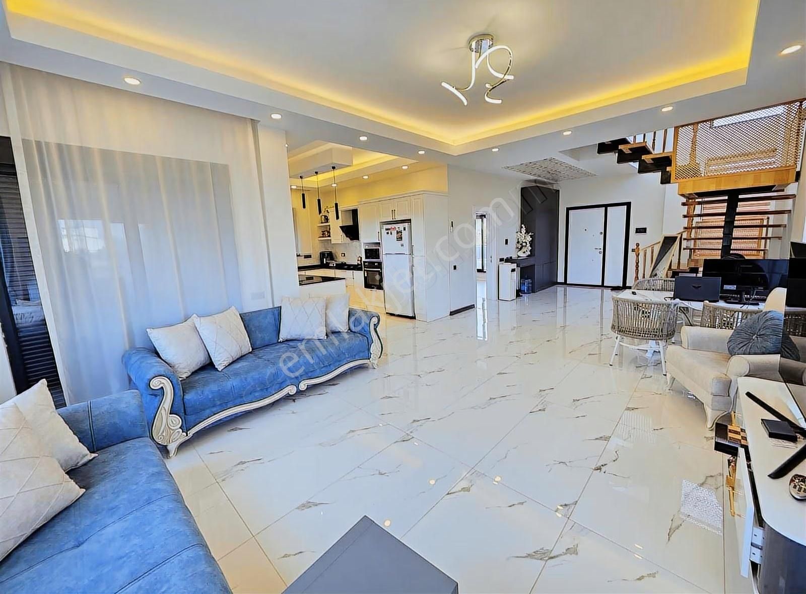 Yetişen Alır / 4+1 Müstakil Havuzlu Villa/ Ful Eşyalı - Görsel 27