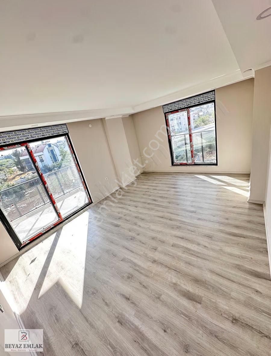 Demirel Mh. Havuzlu Ebeveyn Banyolu Asansörlü Sıfır 2+1 Daire - Görsel 32