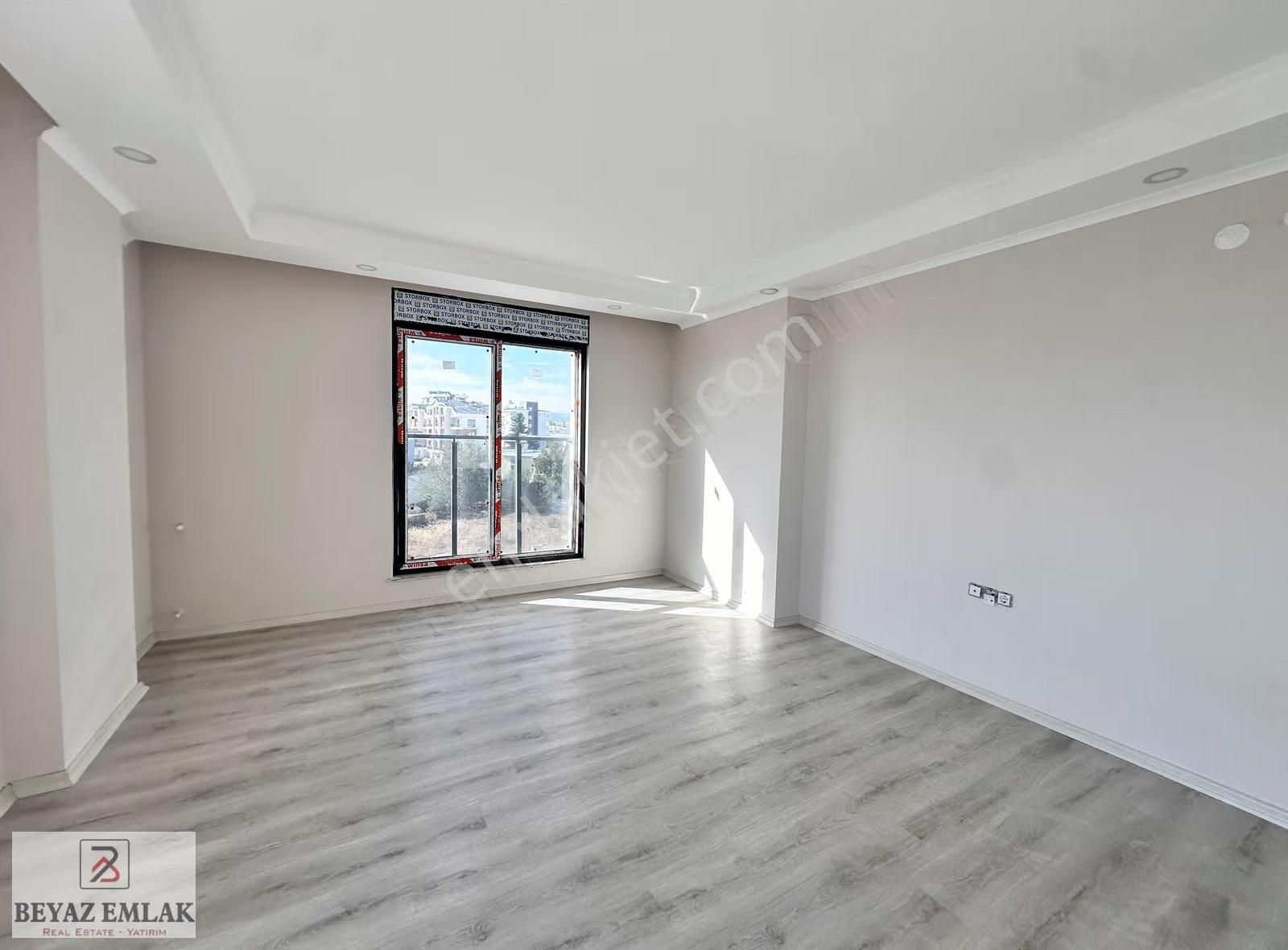 Demirel Mh. Havuzlu Ebeveyn Banyolu Asansörlü Sıfır 2+1 Daire - Görsel 18