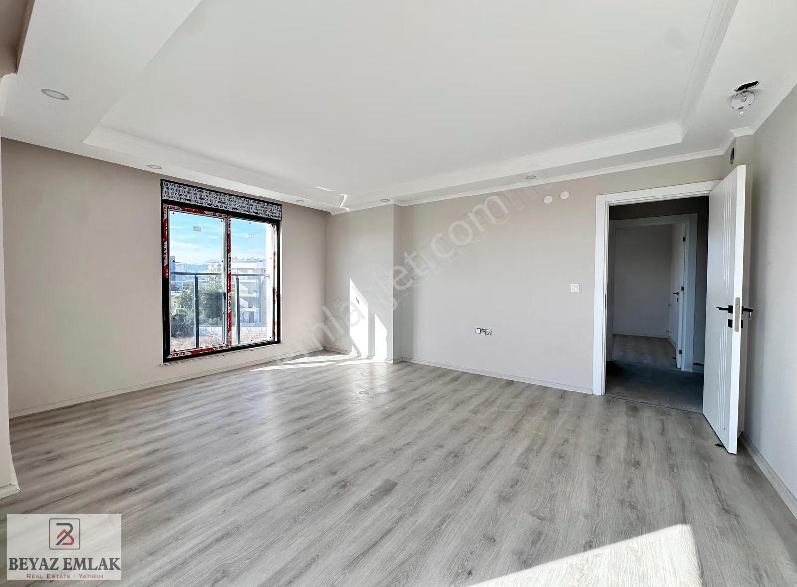 Demirel Mh. Havuzlu Ebeveyn Banyolu Asansörlü Sıfır 2+1 Daire - Görsel 5