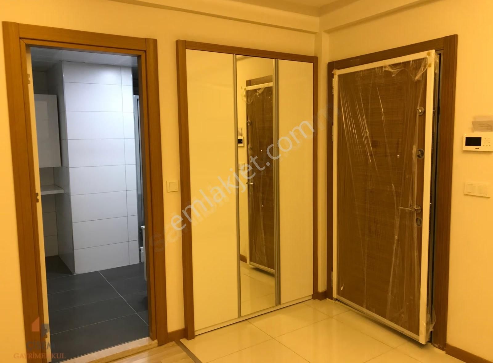 Karşıyaka Yalı Mahallesinde Satılık 1+1 Lüx Daire - Görsel 24