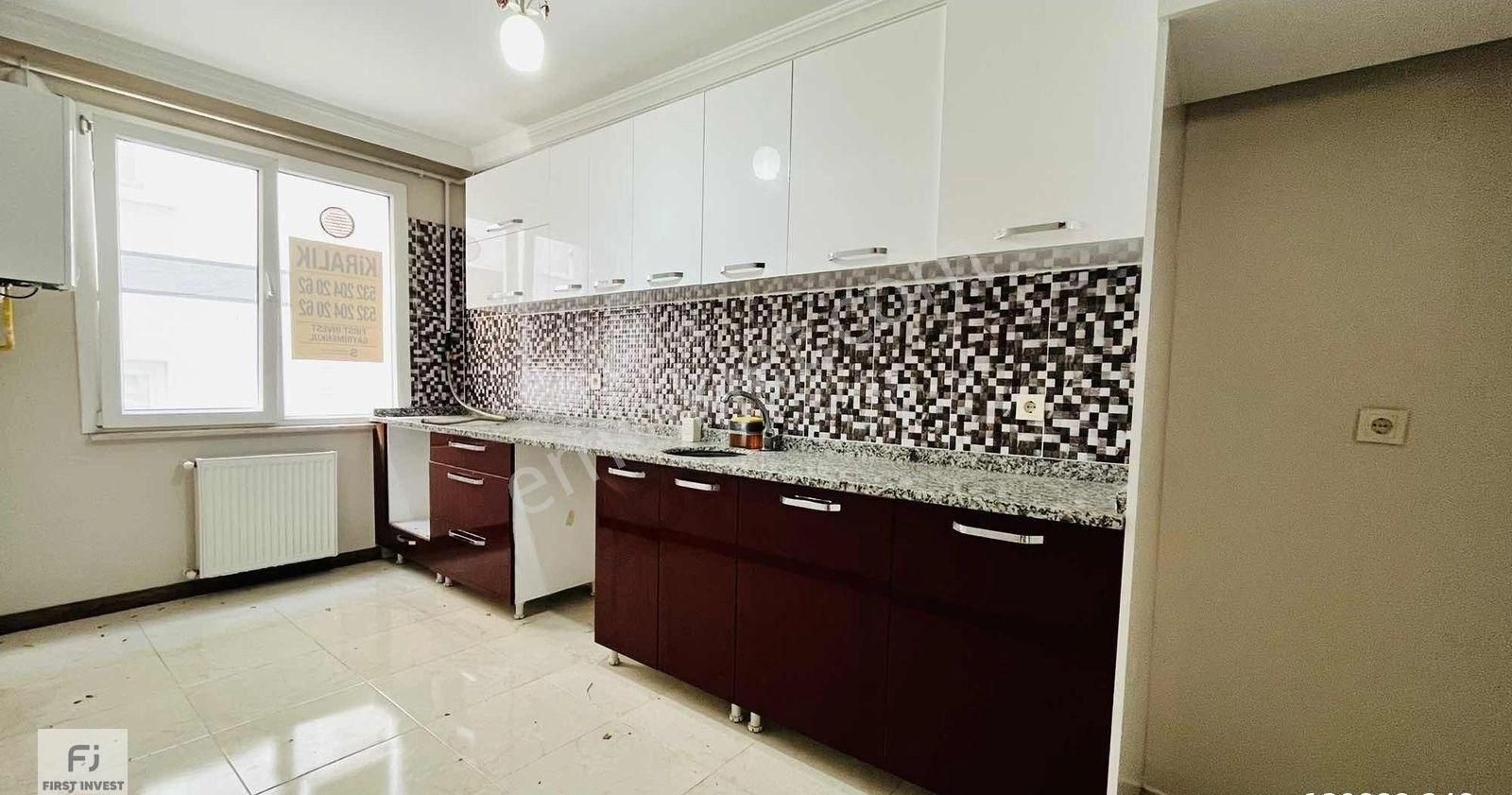 B.çekmece Ekinoba'da E-5e Yakın Kiralık 2+1 Site İçi Ferah Daire - Görsel 3