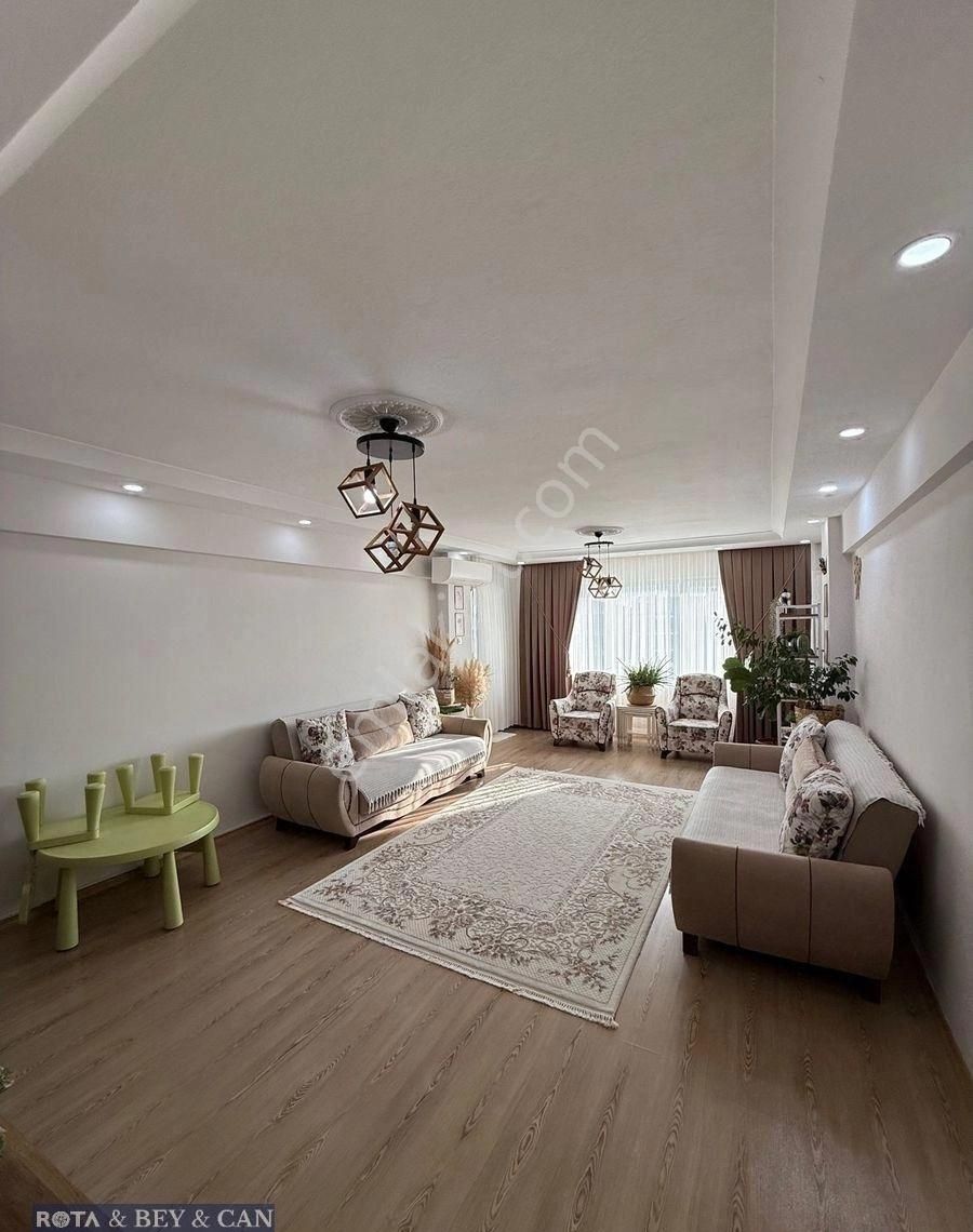 Rota’dan | Ana Cadde Üzerinde | 3+1 | Bakımlı Daire - Görsel 3