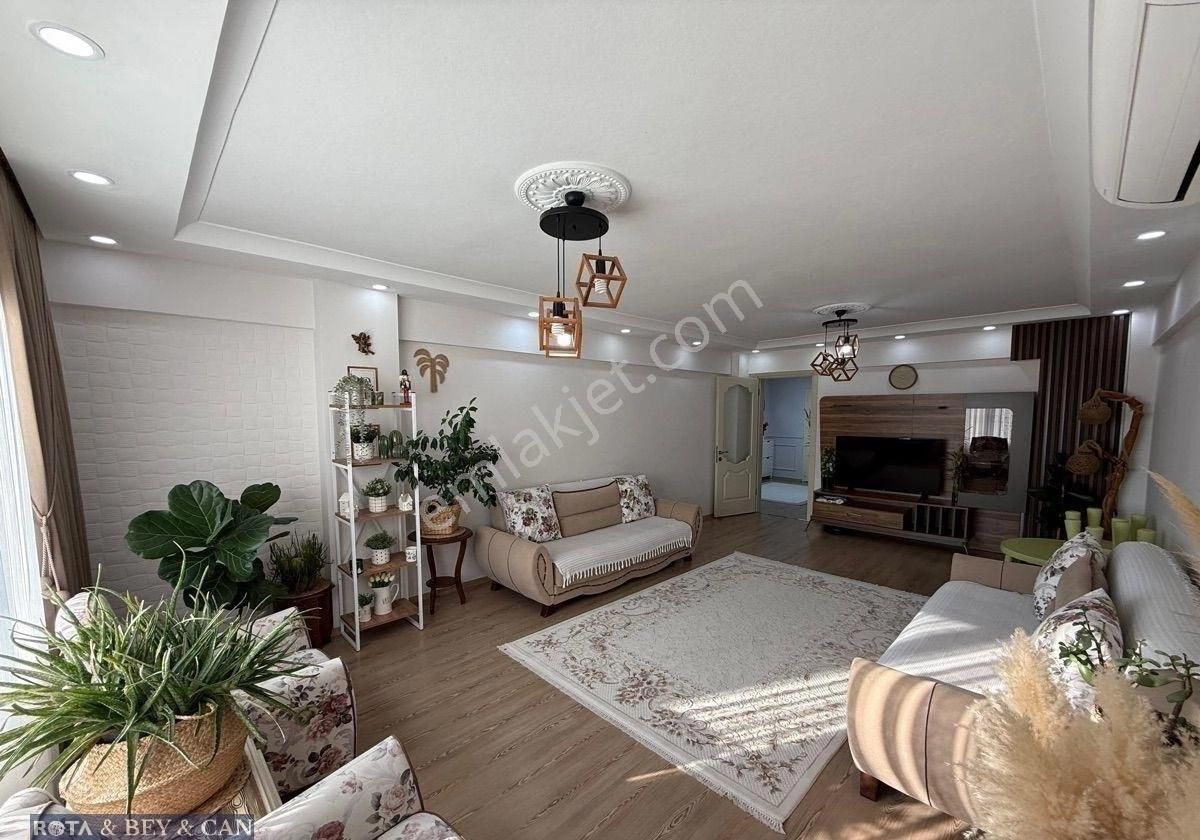 Rota’dan | Ana Cadde Üzerinde | 3+1 | Bakımlı Daire - Görsel 9