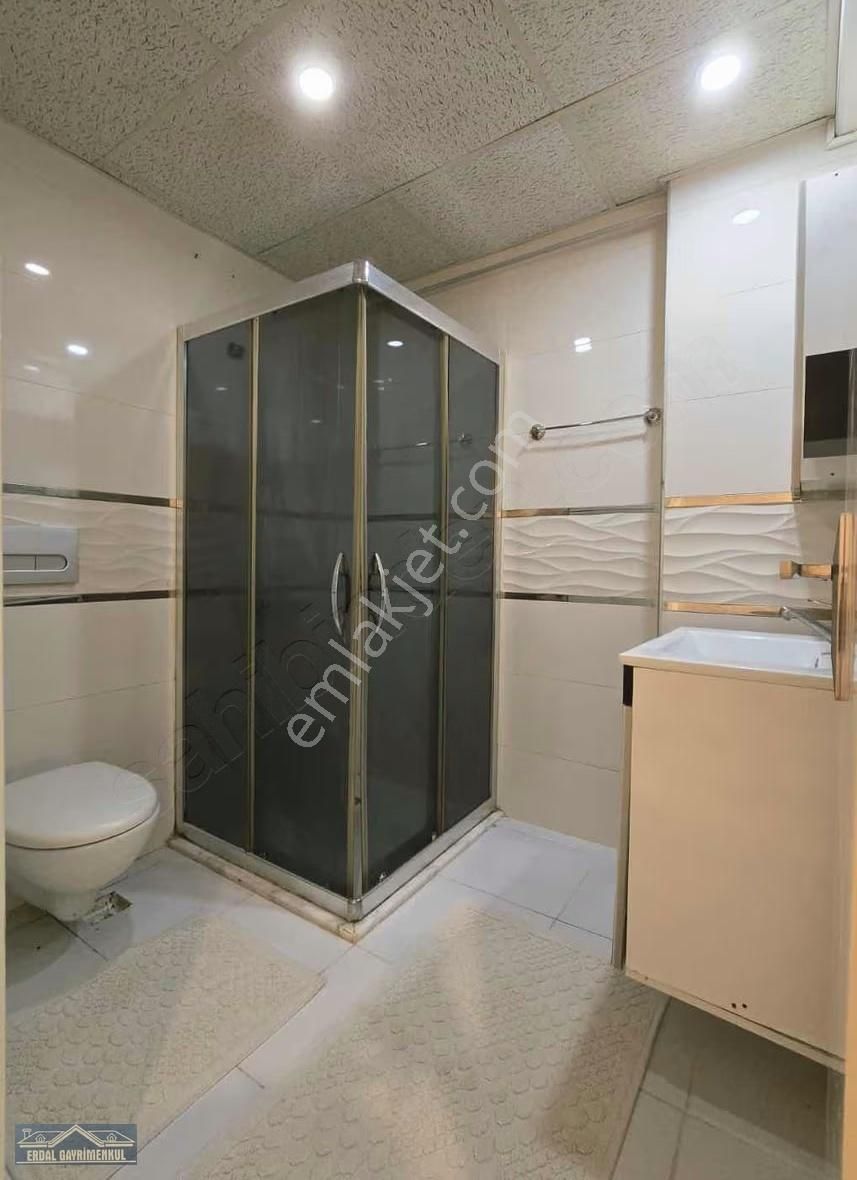 Sırakapılar'da 5 Yaşında Satılık 1+1 Apart - Görsel 14