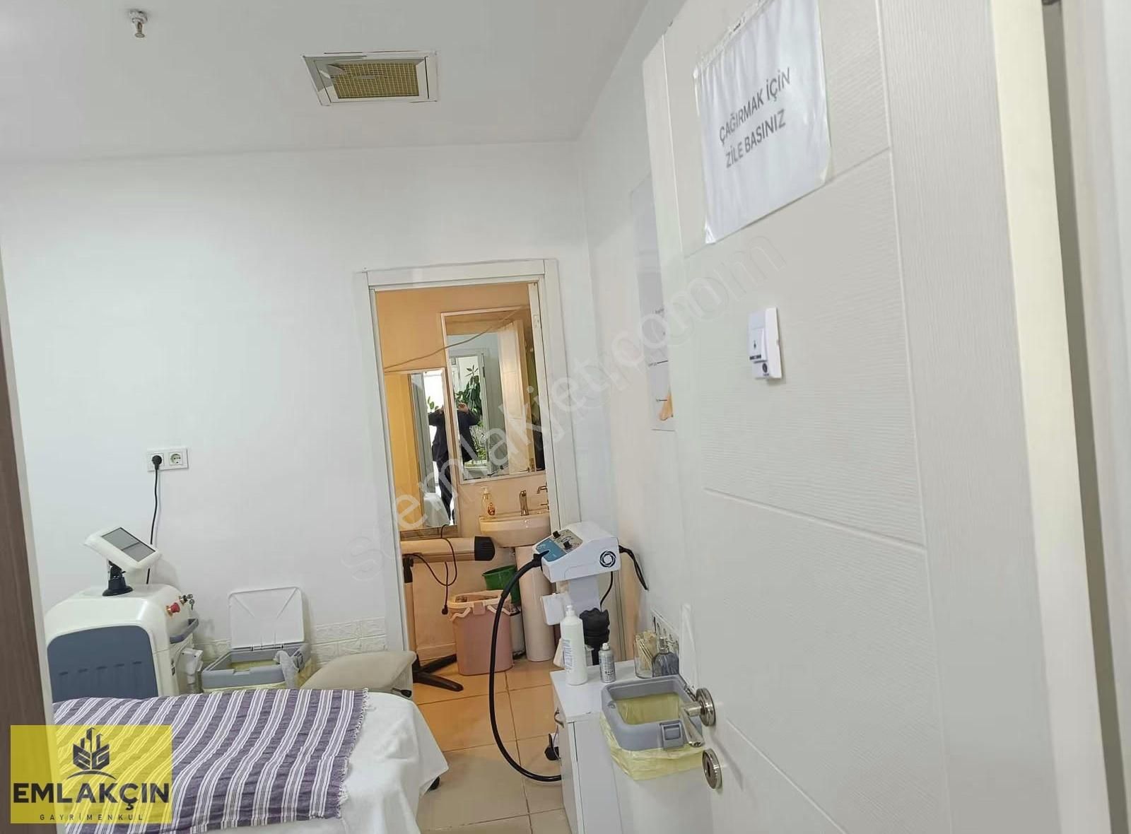 Kayaşehir Merkez Avm De Satılık Dükkan - Görsel 8