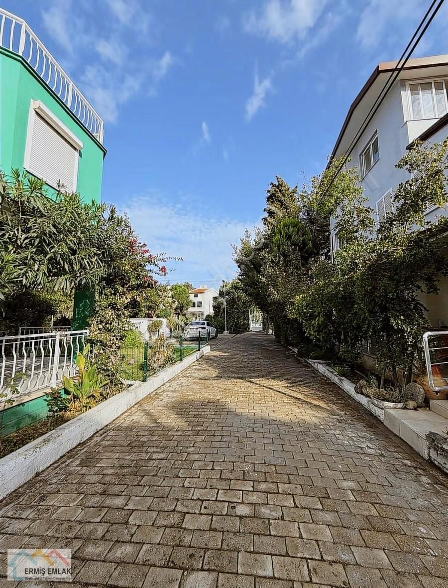 Kuşadası Güzelçamlı'da Satılık 5+1 Triplex Villa - Görsel 12