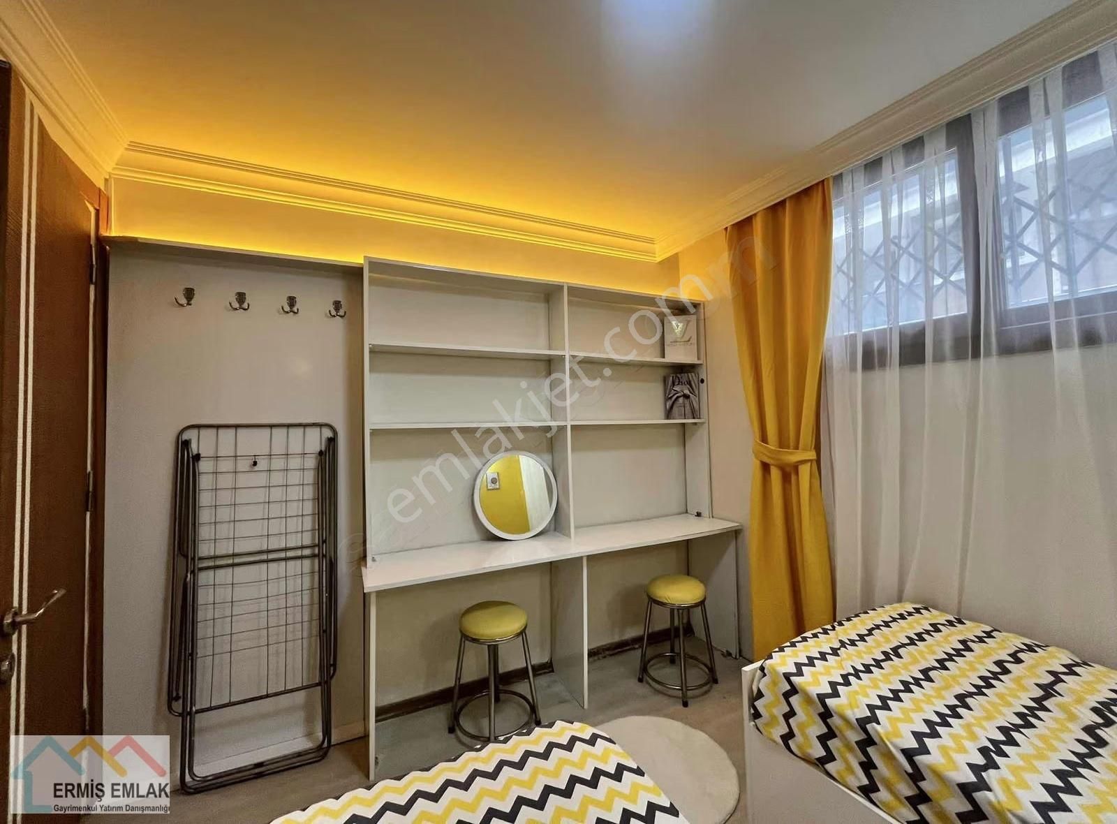 Kampüse Yakın Eşyalı Satılık 1+1 Daire - Görsel 14