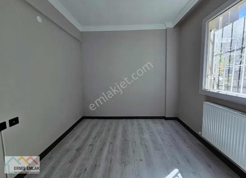 Satılık 3+1 Tadilatlı Doğalgazlı Daire - Görsel 4