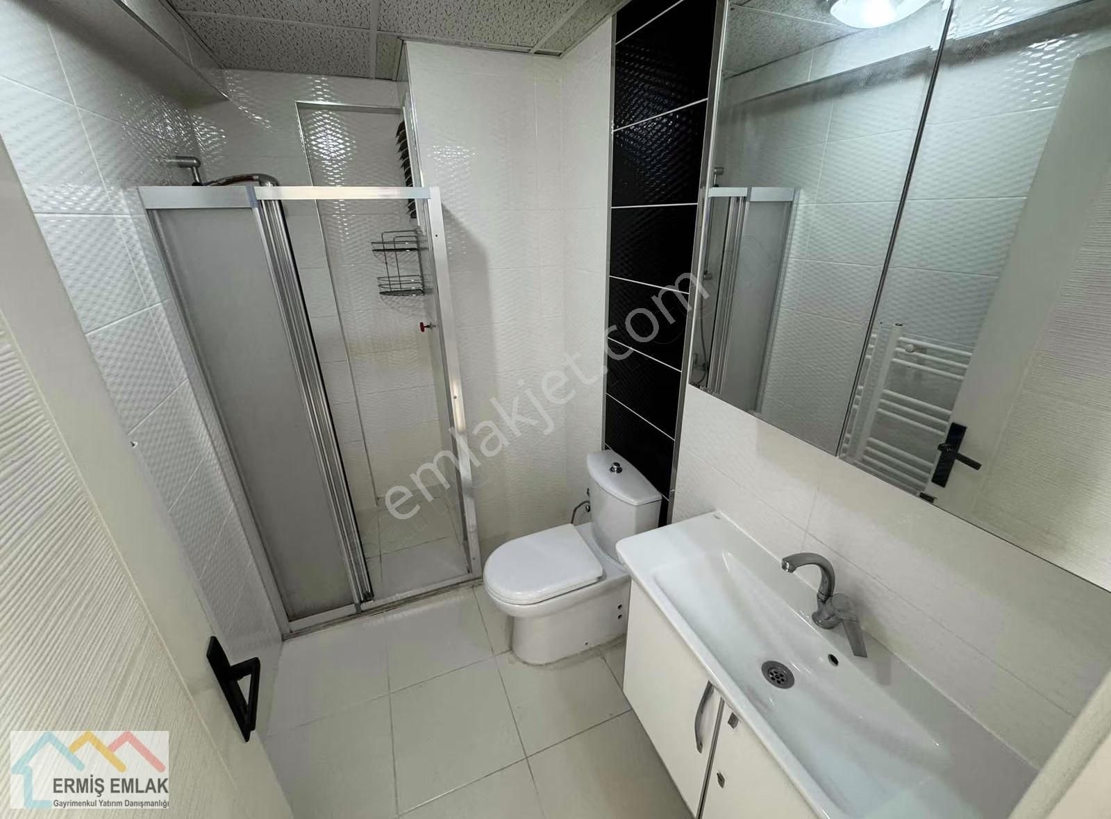 Cadde Üstü Satılık 2+1 Doğalgazlı Daire - Görsel 9