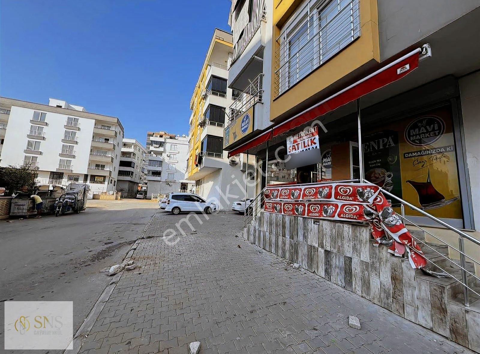 Yalınayakta Çok Güzel Konumda Satılık Dükkan - Görsel 2