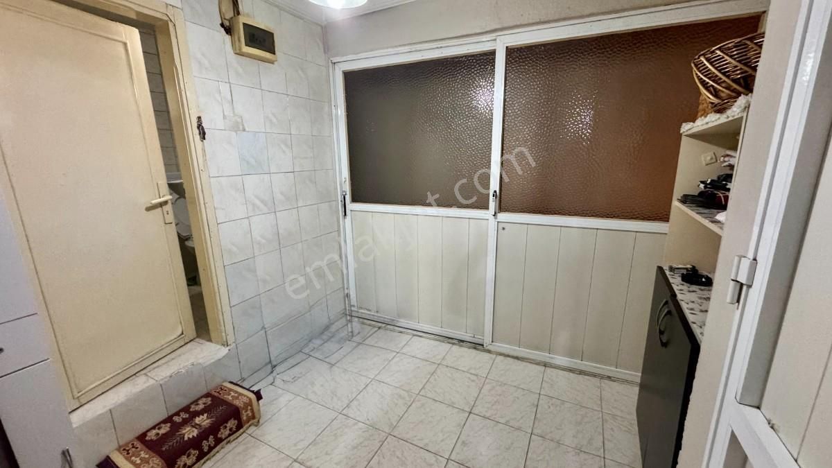 Işıkkent Egemenlikde Komple Satılık İki Bina Toplamda 5 Daire - Görsel 18