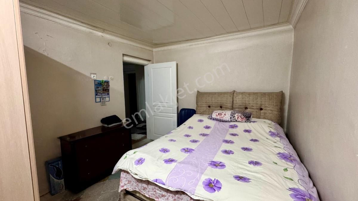 Işıkkent Egemenlikde Komple Satılık İki Bina Toplamda 5 Daire - Görsel 12