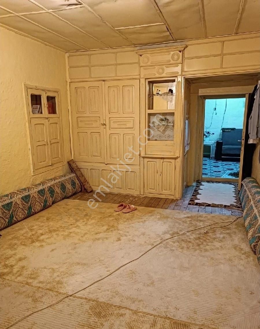 Meram Karahüyükte Satılık Mustakil Evimiz Satılıktır - Görsel 12