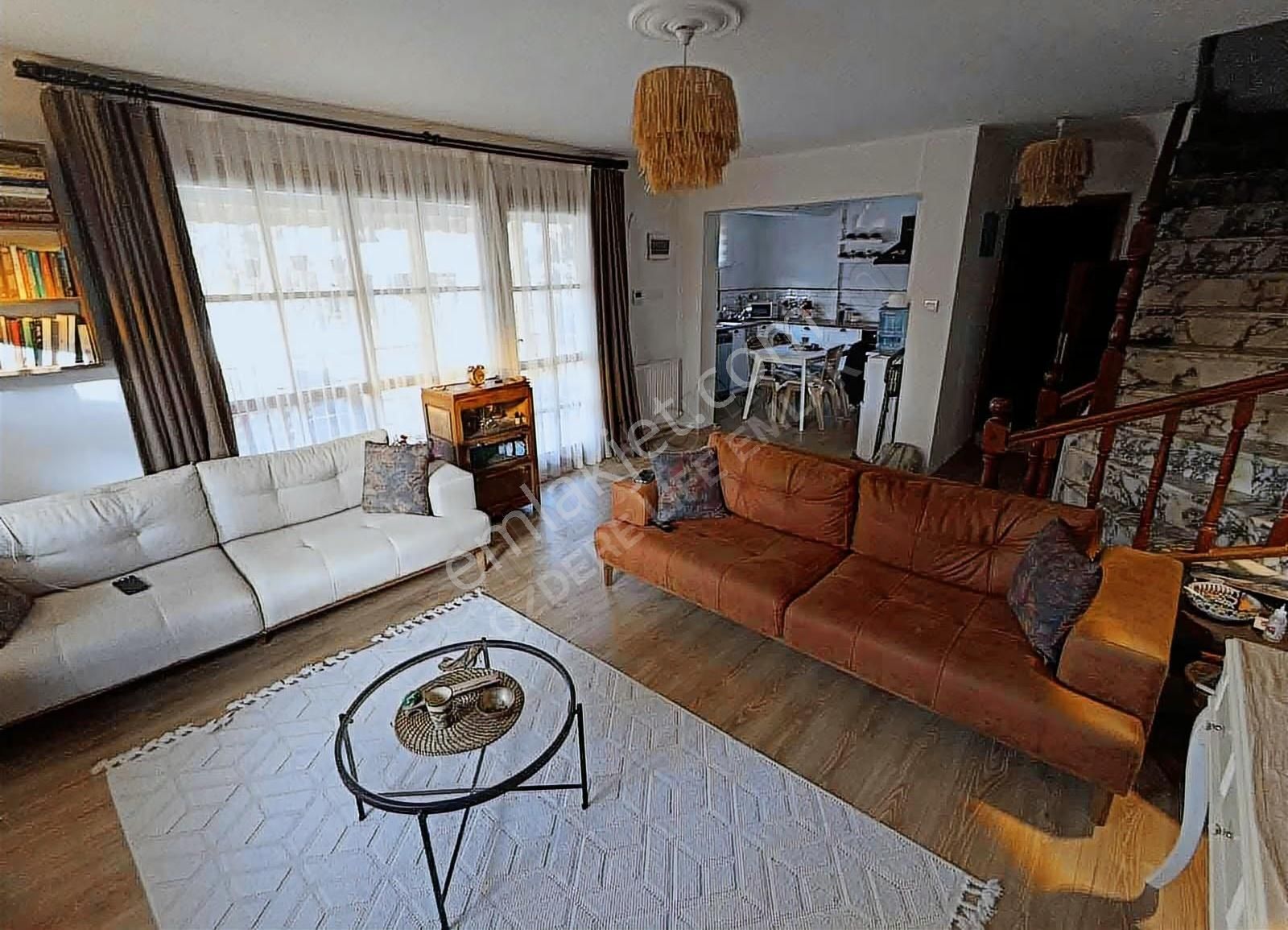 Özderede Denize Yakın Köşe Geniş Bahçeli Villa (teklife Açık) - Görsel 17