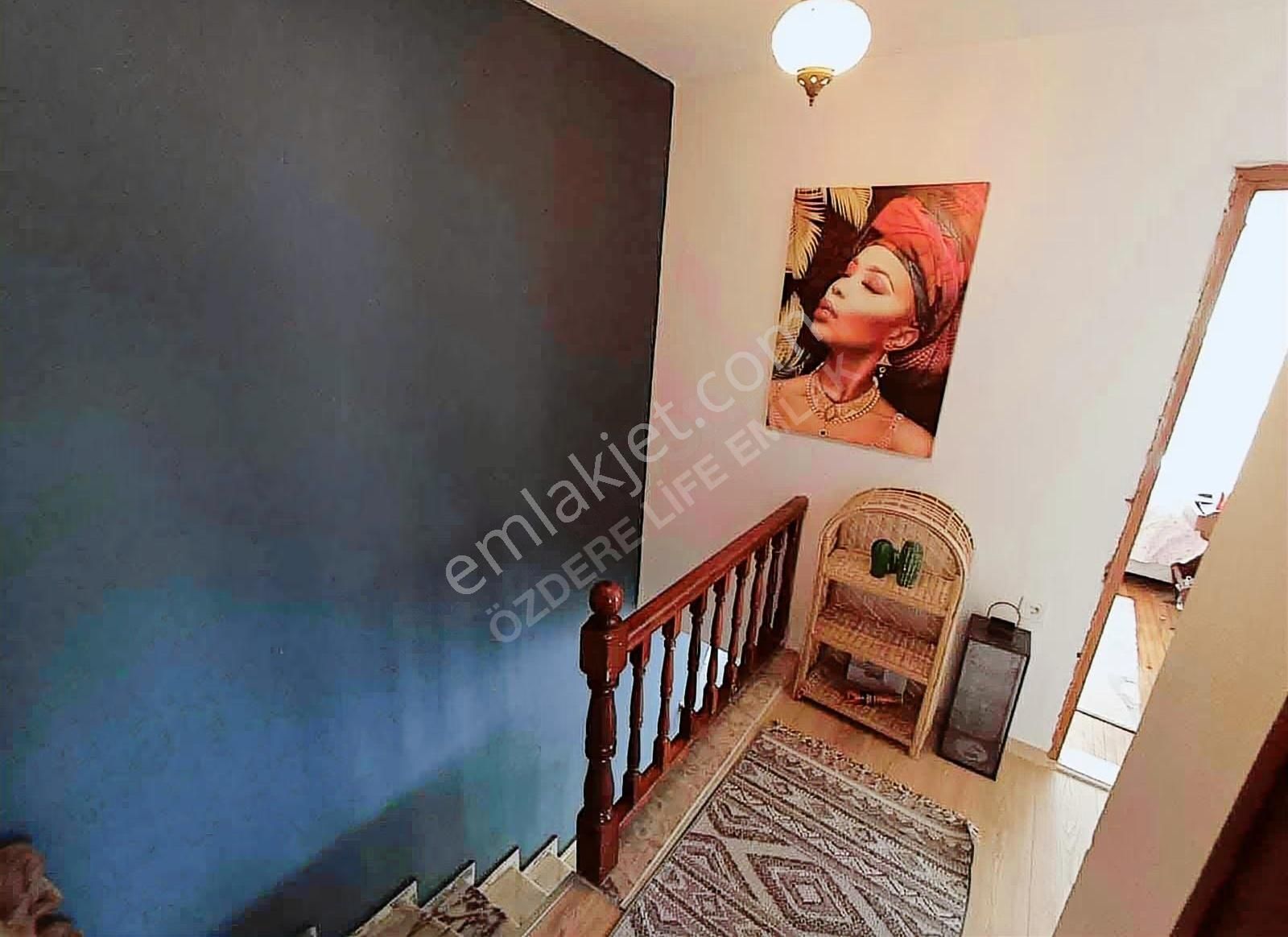 Özderede Denize Yakın Köşe Geniş Bahçeli Villa (teklife Açık) - Görsel 7