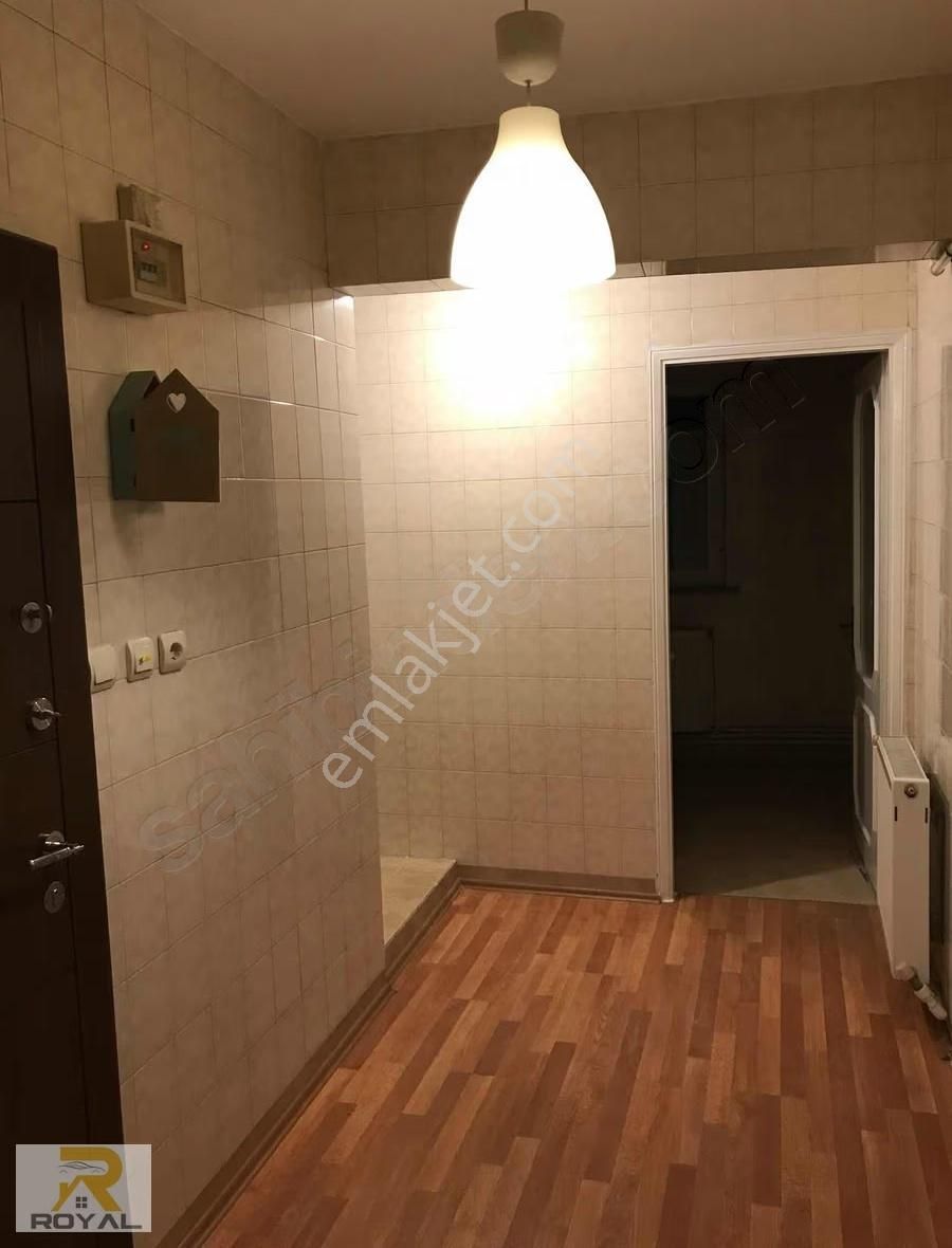 Royal'den Metrobüse Yürüme Mesafesi Gültepede 2+1 Kiralı Daire - Görsel 8