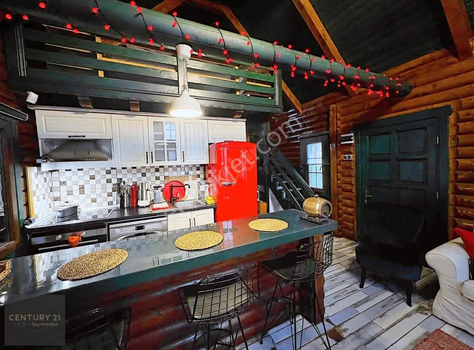 Satılık Özel Tasarım İthal Tomruk Ev - Görsel 26