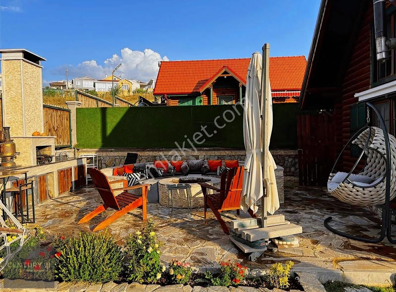 Satılık Özel Tasarım İthal Tomruk Ev - Görsel 15