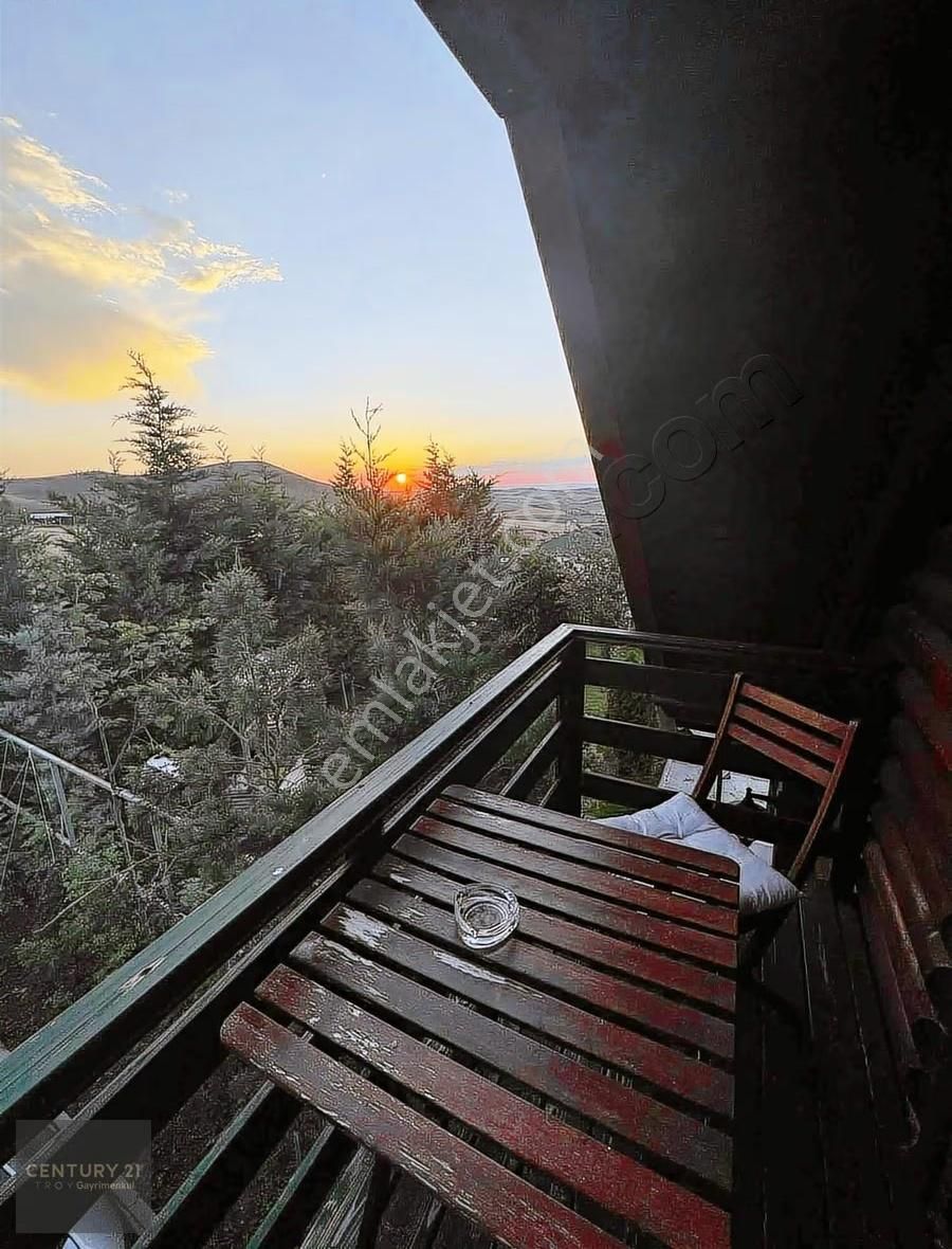 Satılık Özel Tasarım İthal Tomruk Ev