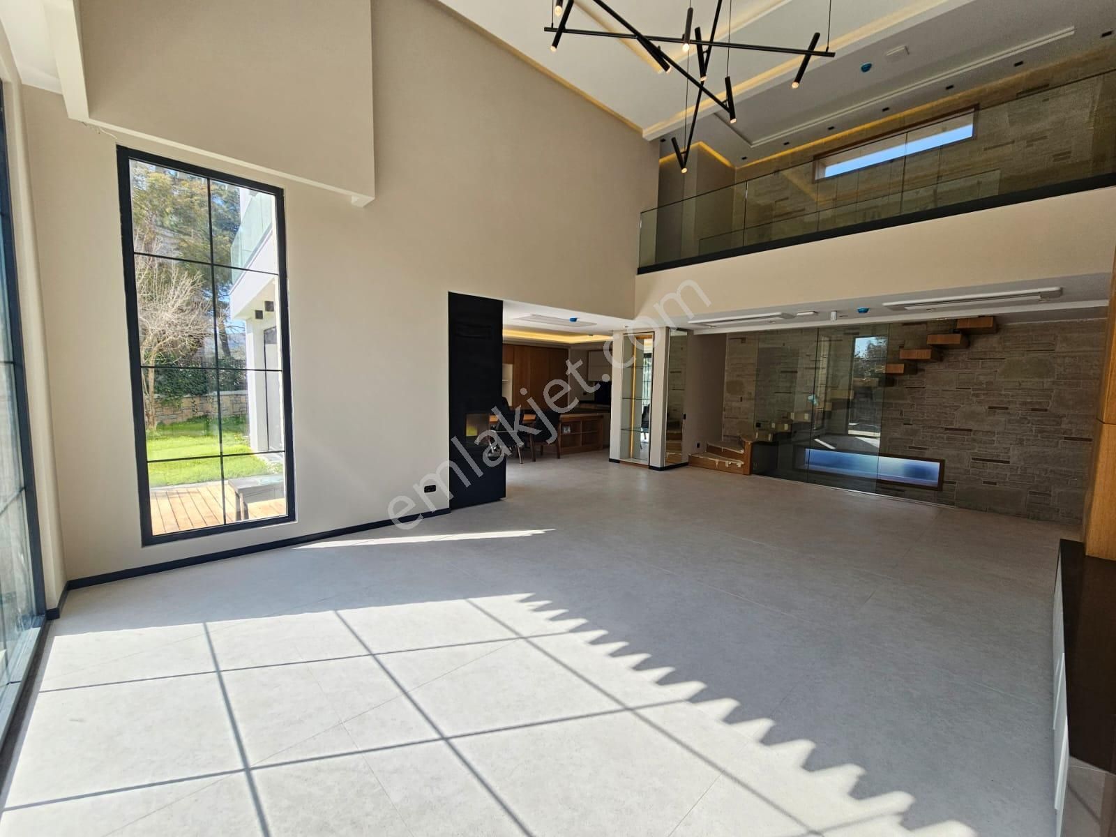 Agr Group'tan Bitez'de 612 M2 Arsa İçinde 6+1 Ultra Lüx Malikane ! - Görsel 7