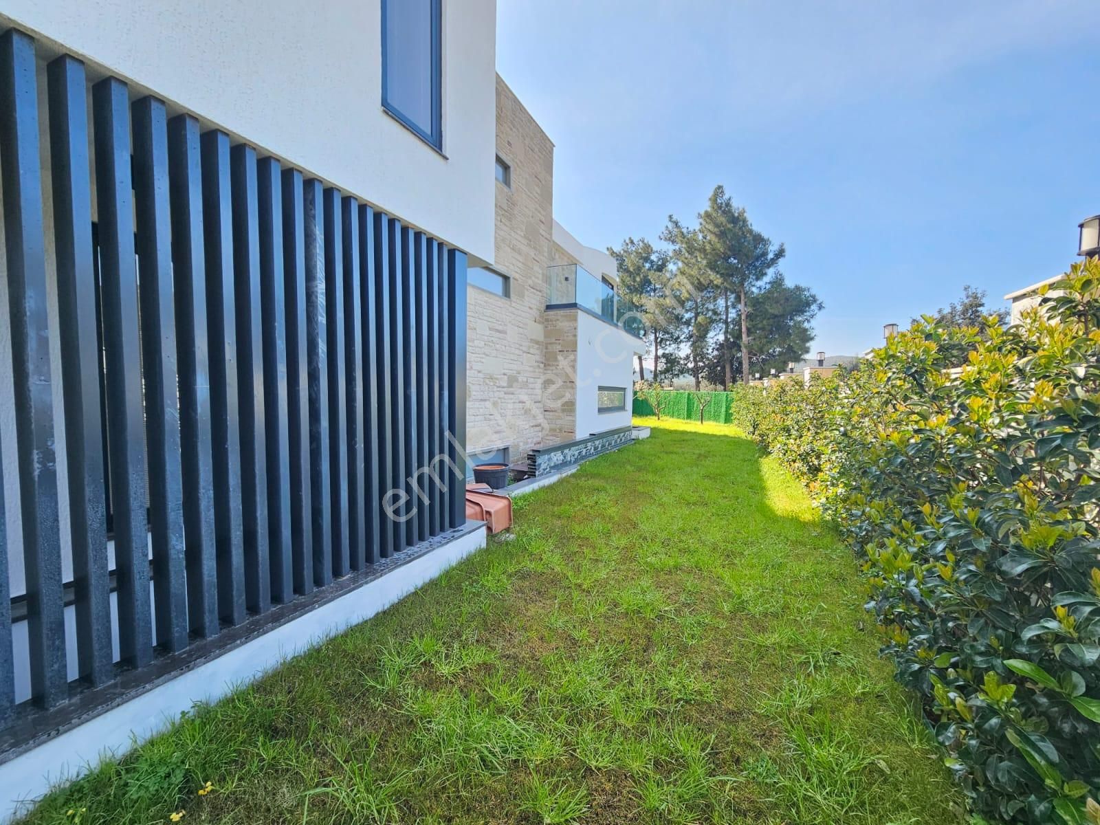 Agr Group'tan Bitez'de 612 M2 Arsa İçinde 6+1 Ultra Lüx Malikane ! - Görsel 14